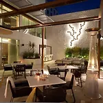 Epic Sana Hotel 5*