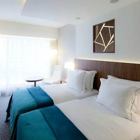 Hotel Epic Sana 5*