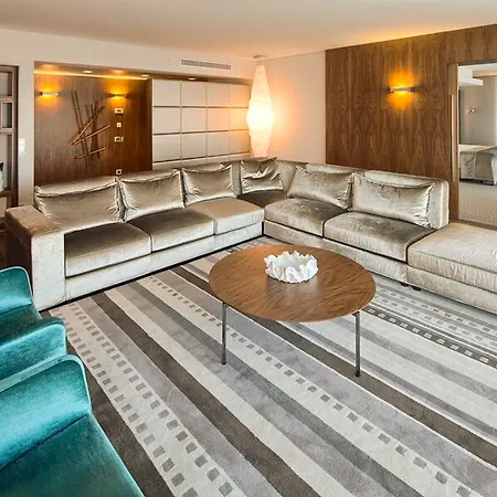Epic Sana Hotel 5*